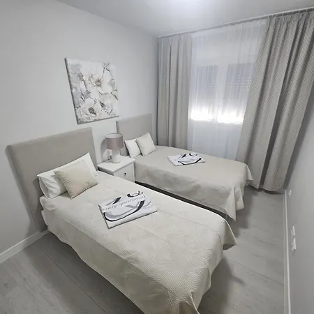 Apartament J&j Luxury *