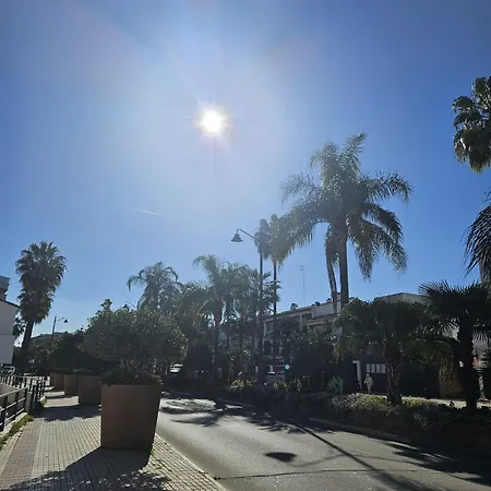 J&j Luxury Apartament Estepona